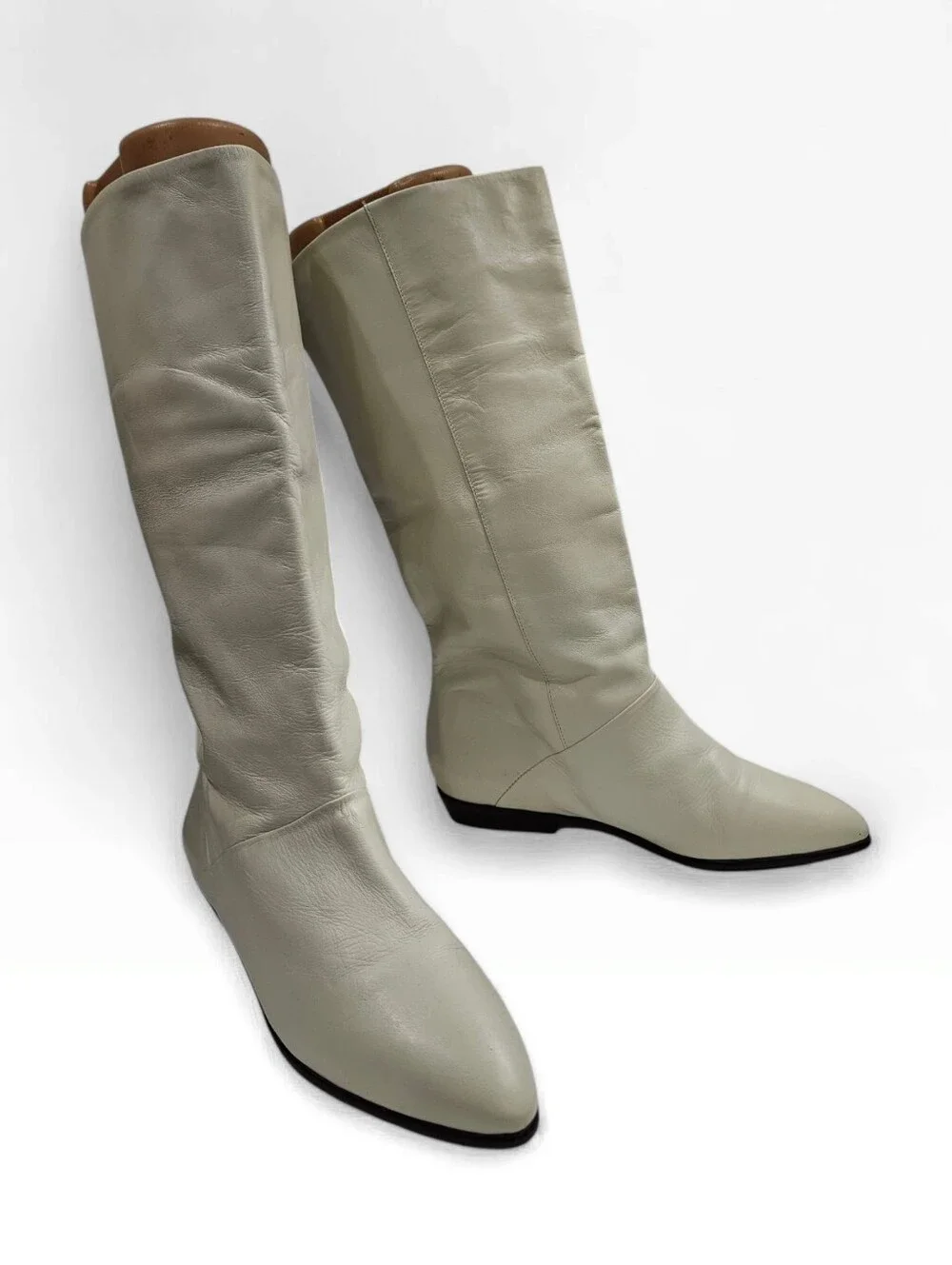 Vintage 80s Women Cream Leather Slouch Flat Boots 8M Made in Brazil